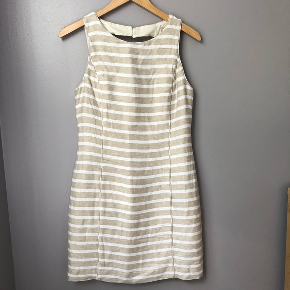 Banana Republic Dresses & Skirts - Banana Republic sheath dress